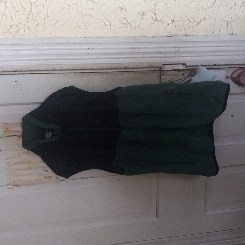 Men's Nike black /green vest